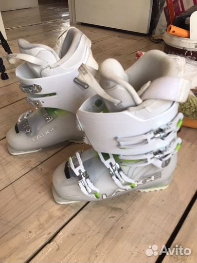 Горнолыжные ботинки