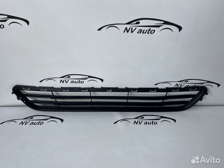 Ford mondeo 5 решётка в бампер нижняя 15-19