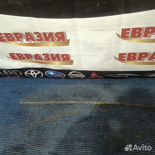 Уплотнительная резинка капота Suzuki Cultus G16A