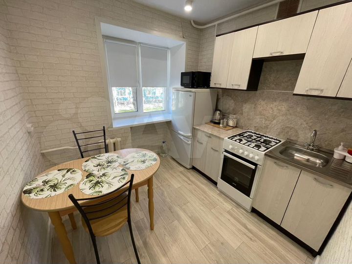 2-к. квартира, 45 м², 2/5 эт.