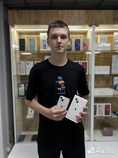 iPhone 13, 256 ГБ