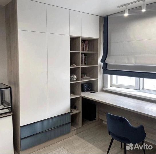 Рабочая зона у окна