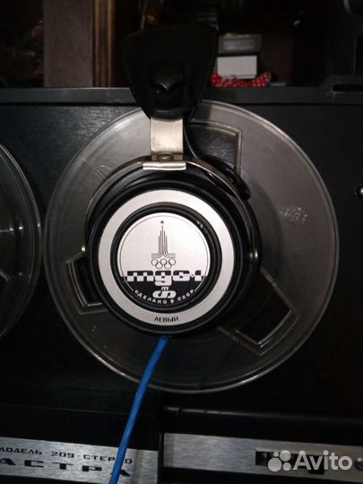 Катушичьный магнитофон астра 209