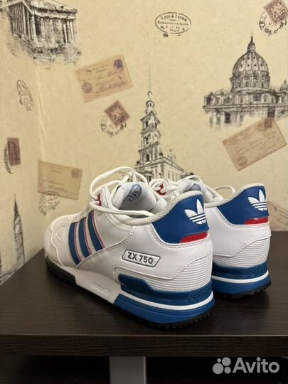 Кроссовки adidas ZX 750 44,5 размер