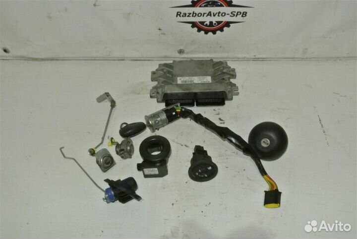 Блок управления двигателем Nissan Almera (G15) 20