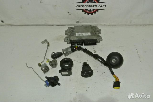 Блок управления двигателем Nissan Almera (G15) 20