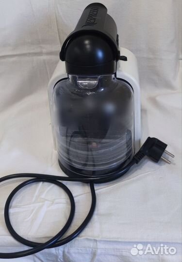 Nespresso Капсульная кофемашина DeLonghi EN97.W