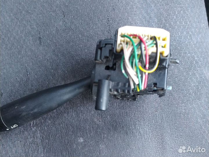 Переключатель поворота на Тойота