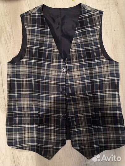 Брюки школьные синие 128 и жилет