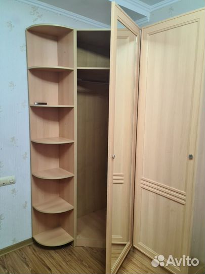 Угловой шкаф с зеркалом бу