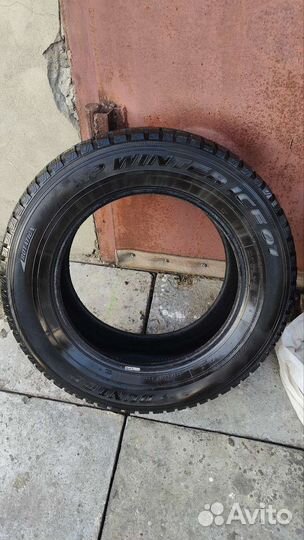 Dunlop SP Winter Ice 01 235/65 R17 108T