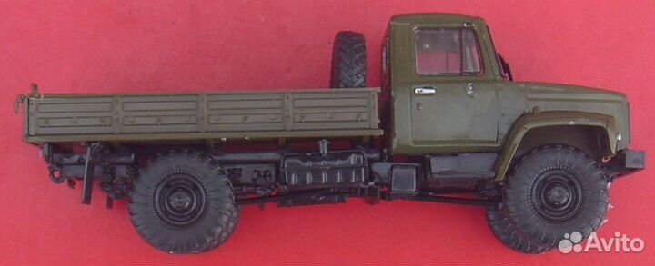 Игрушка - Модель автомобиля газ-3308