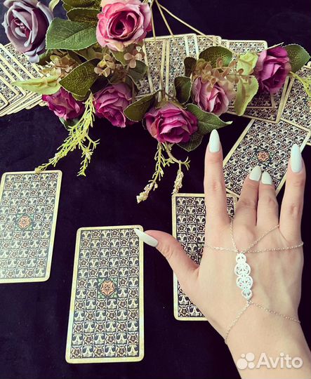 Таролог Магия Приворот Гадание на картах таро