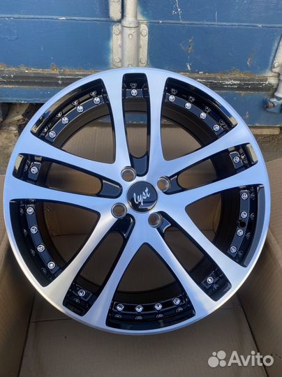 Новые диски R16 для на LADA Priora