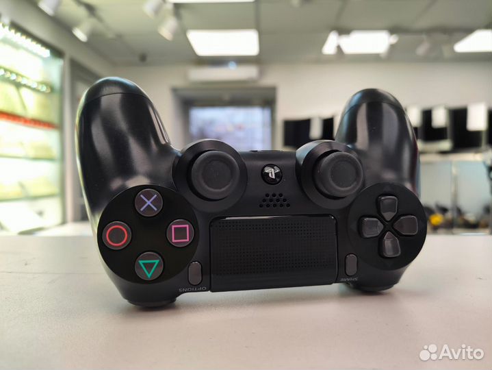 Джойстик, DualShock 4