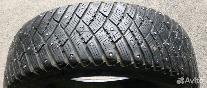 Goodyear Ultragrip Ice Arctic 215/60 R16