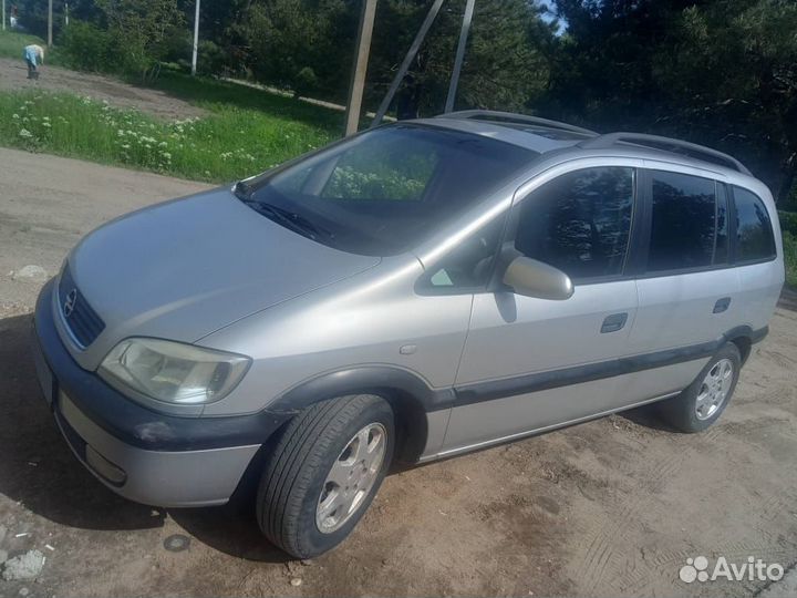 Opel Zafira 2.0 МТ, 2001, 394 221 км