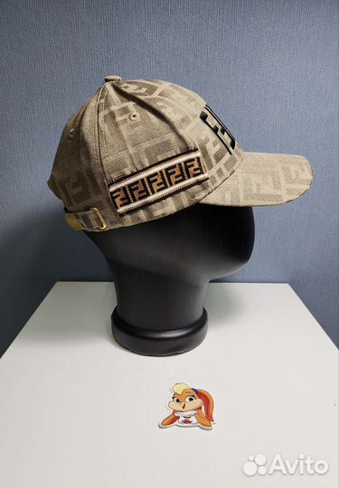 Кепка Fendi