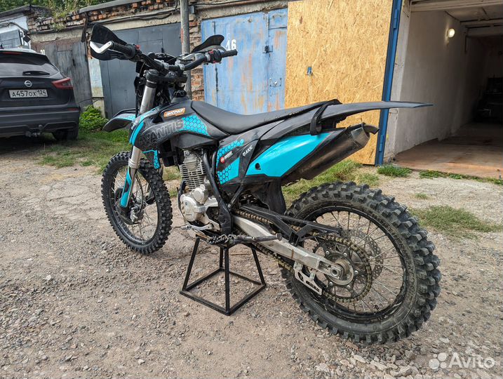 Эндуро мотоцикл Avantis A7 птс