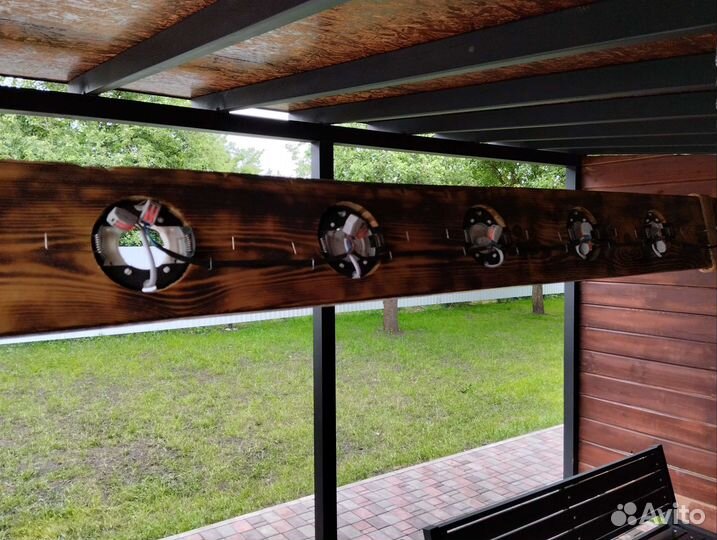 Люстра 5 спотов из дерева в Беседку