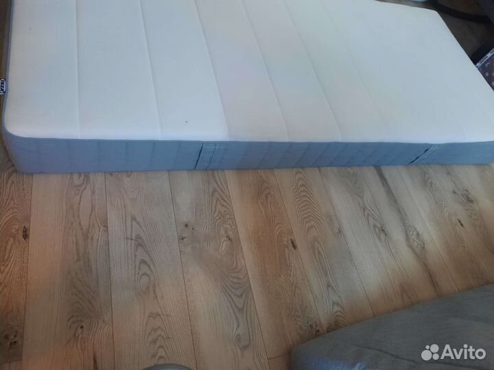 Матрас пружинный IKEA 90 200