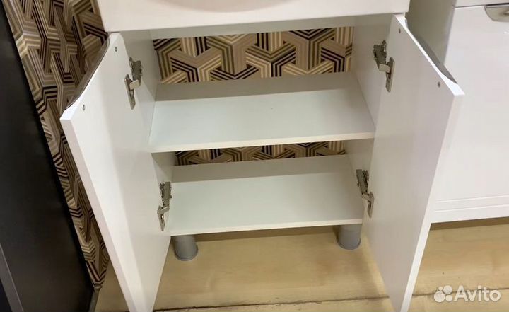 Тумба с раковиной