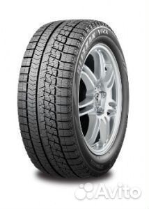Bridgestone Blizzak VRX 225/50 R17 94S