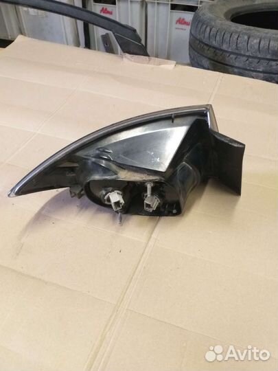 Фонарь задний правый мазда 3bk седан