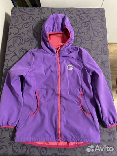 Непромокаемая куртка на флисе р.140