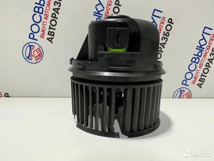 Моторчик печки Ford Focus 3