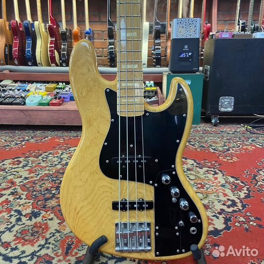 Бас-гитара Fender Jazz Bass Marcus Miller JB77-195
