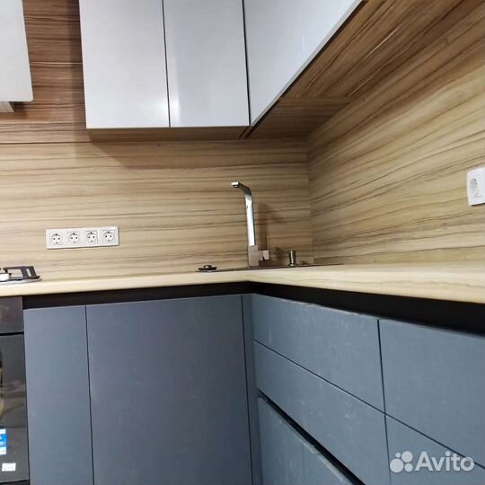 Кухня без ручек