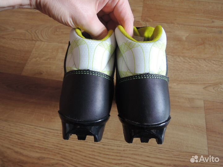 Ботинки лыжные Quechua nnn eu34 новые