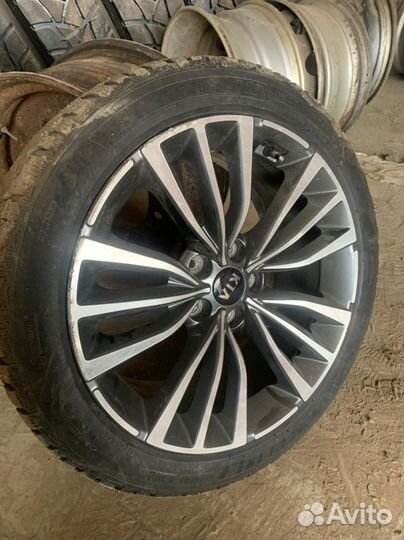 Колеса Kia Stinger R18 зима