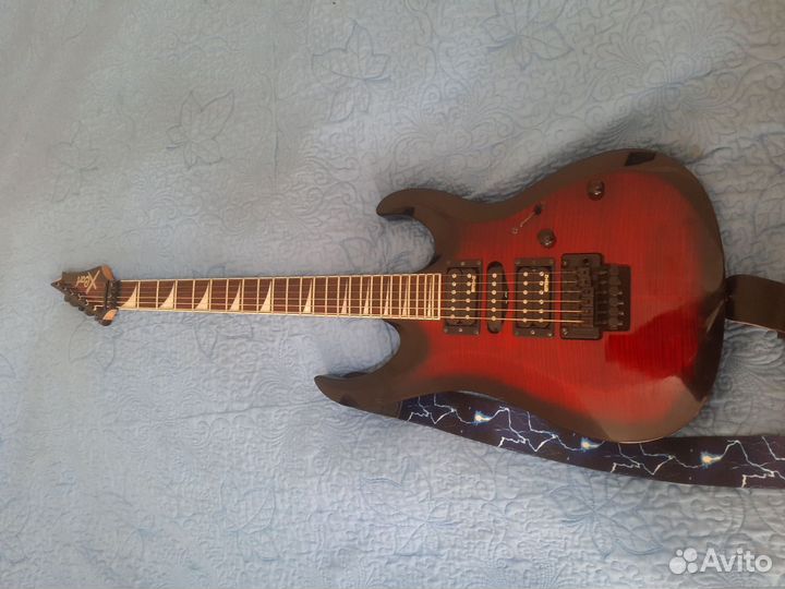 Электро гитара