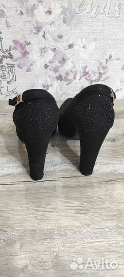 Туфли женские