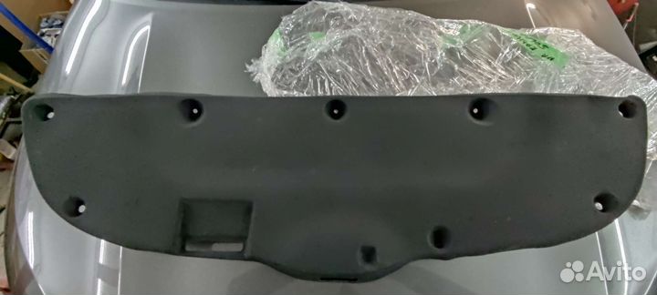 Накладка крышки багажника Hyundai Solaris 2