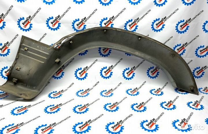 Дефендер задний правый Mitsubishi Pajero V21W 4G64