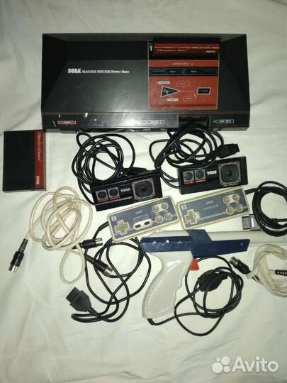 Игровая приставка