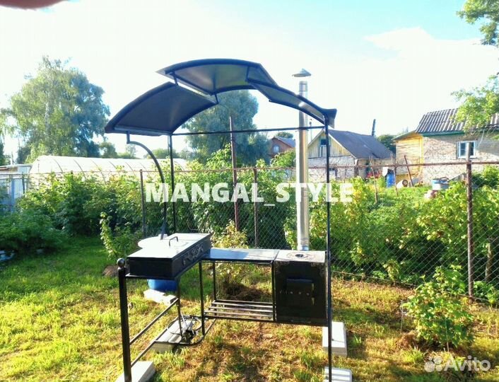 Мангал с крышей