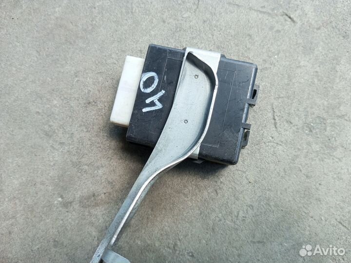 Блок управления дворниками Toyota Camry 40