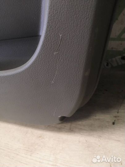 Обшивка двери передней правой Шевроле Лачетти