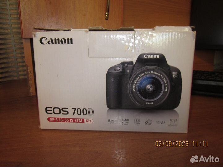 Canon eos 700d