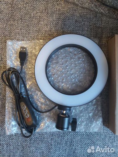 Кольцевая лампа