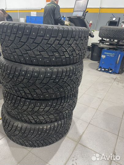 Zeta Antarctica Sport 245/45 R20