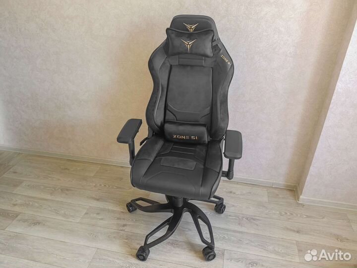 Компьютерное кресло