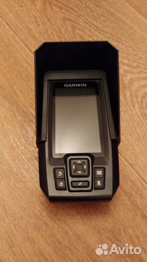 Козырек и чехол для эхолота Garmin Striker plus 4