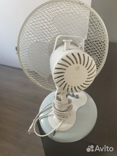 Вентилятор настольный scarlett