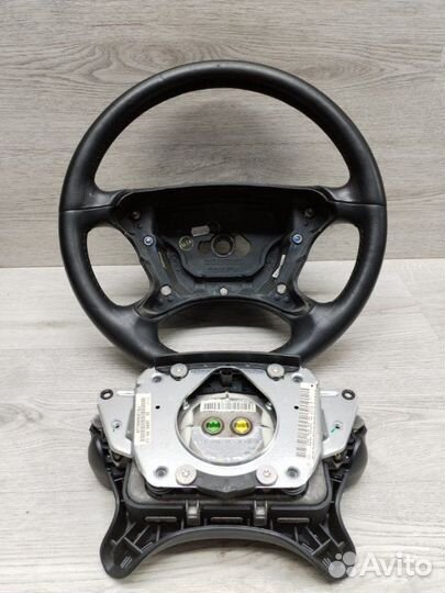 Руль в сборе Mercedes Clk W209 OM612 2005