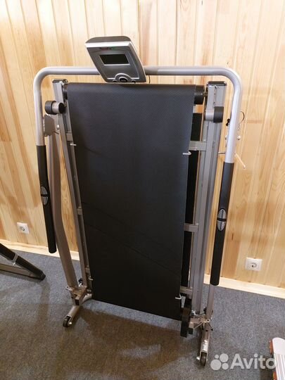 Беговая дорожка HouseFit HT-9147